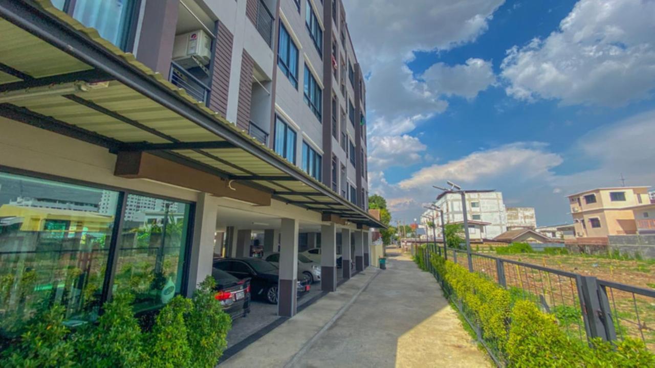 فندق Plearnwan Deluxe Mansion بانكوك المظهر الخارجي الصورة