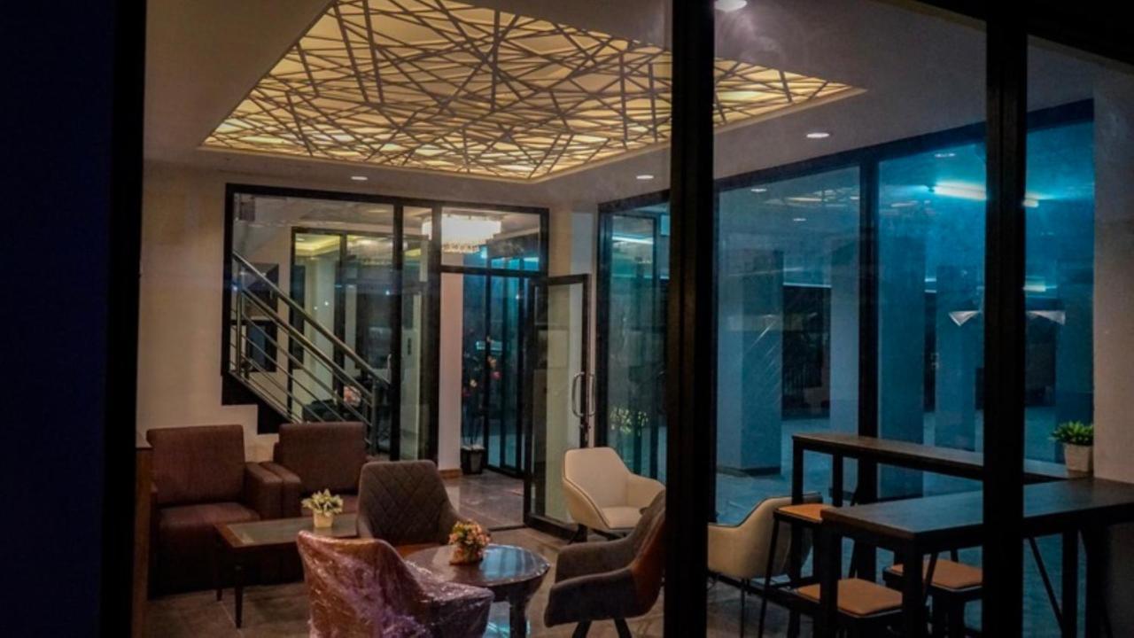 فندق Plearnwan Deluxe Mansion بانكوك المظهر الخارجي الصورة